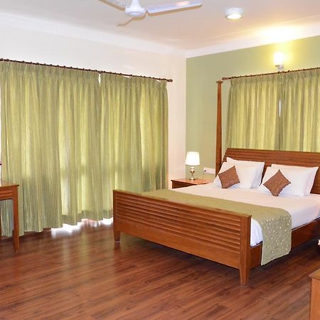 Trinity Suits Bangalore Extérieur photo