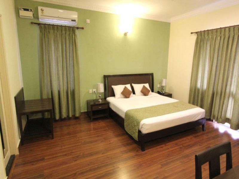 Trinity Suits Bangalore Extérieur photo