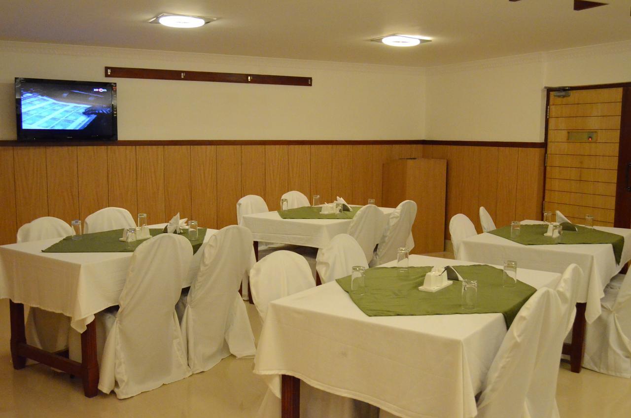 Trinity Suits Bangalore Extérieur photo