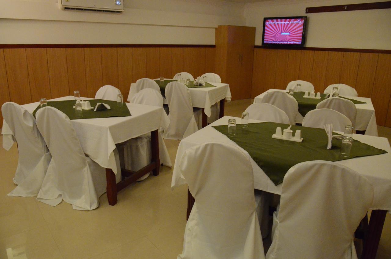 Trinity Suits Bangalore Extérieur photo